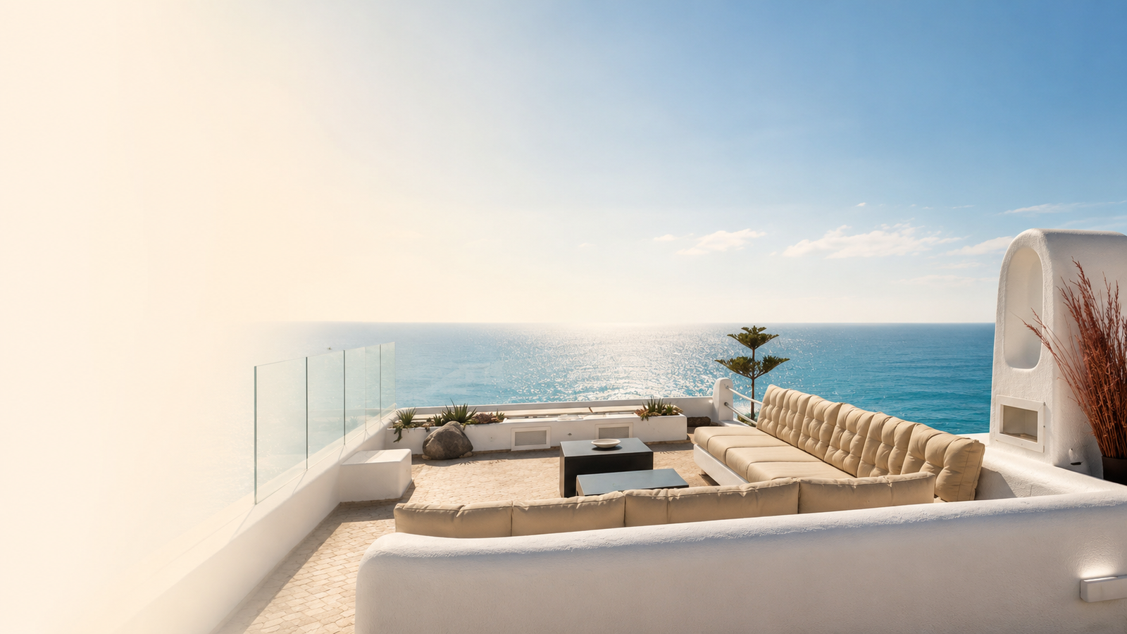 Luxury villa with sea views on the Mediterranean coast